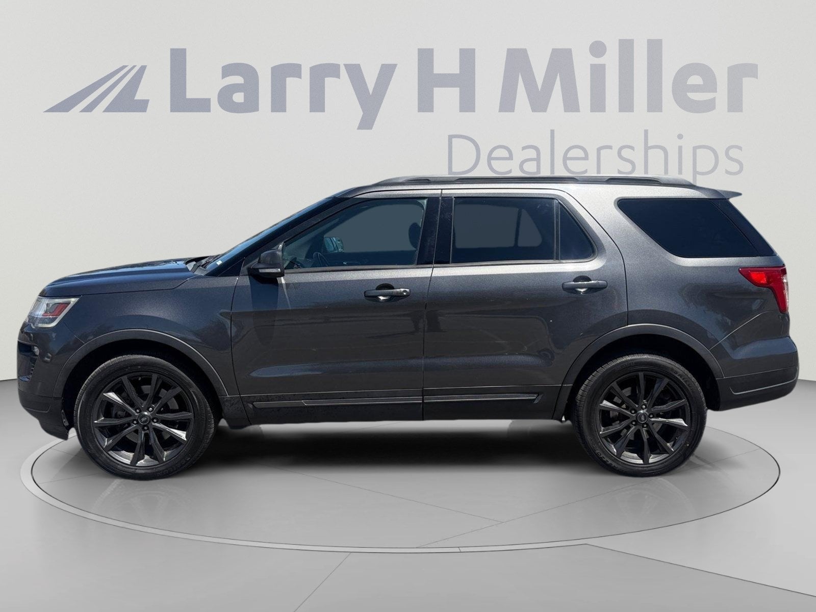 Used 2018 Ford Explorer XLT with VIN 1FM5K8D85JGC71641 for sale in Draper, UT