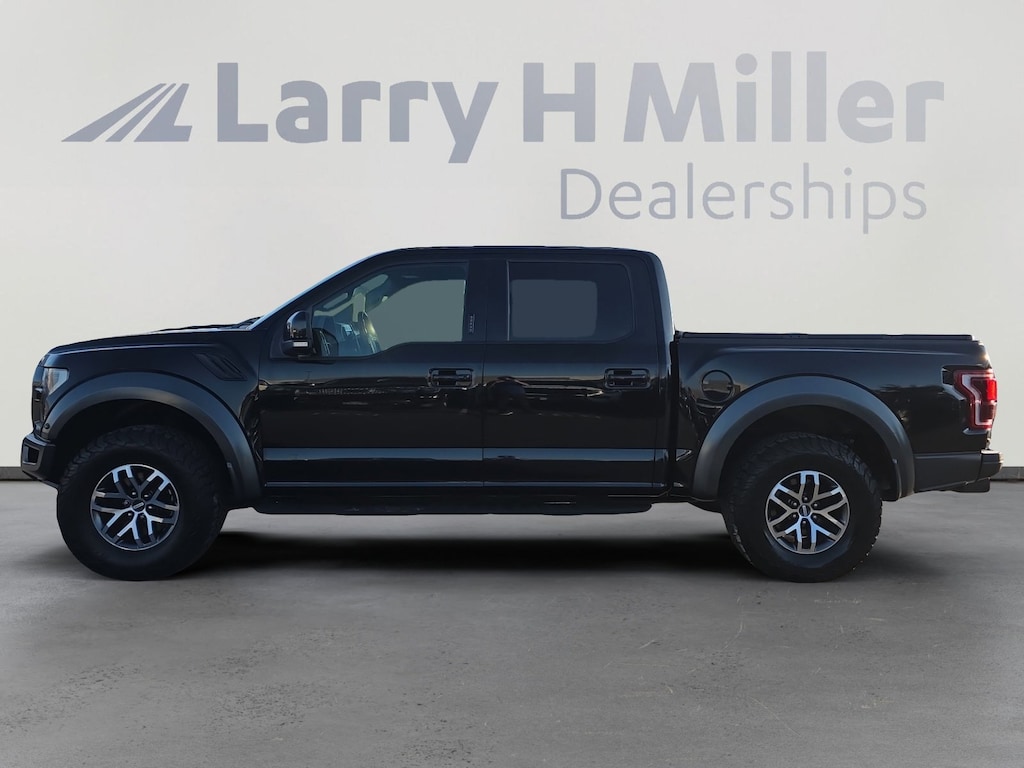 Used 2017 Ford F-150 Raptor 4WD SuperCrew 5-1/2 Box V6 Engine