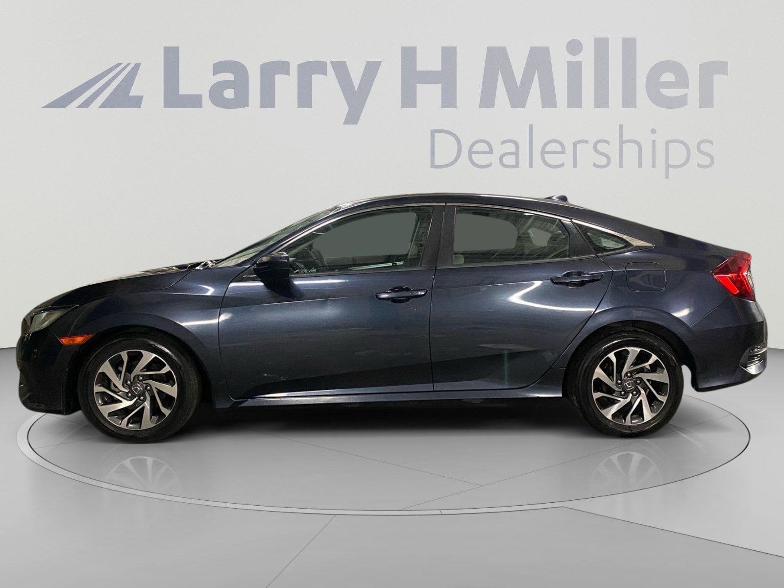 Used 2017 Honda Civic EX with VIN 2HGFC2F78HH547494 for sale in Draper, UT