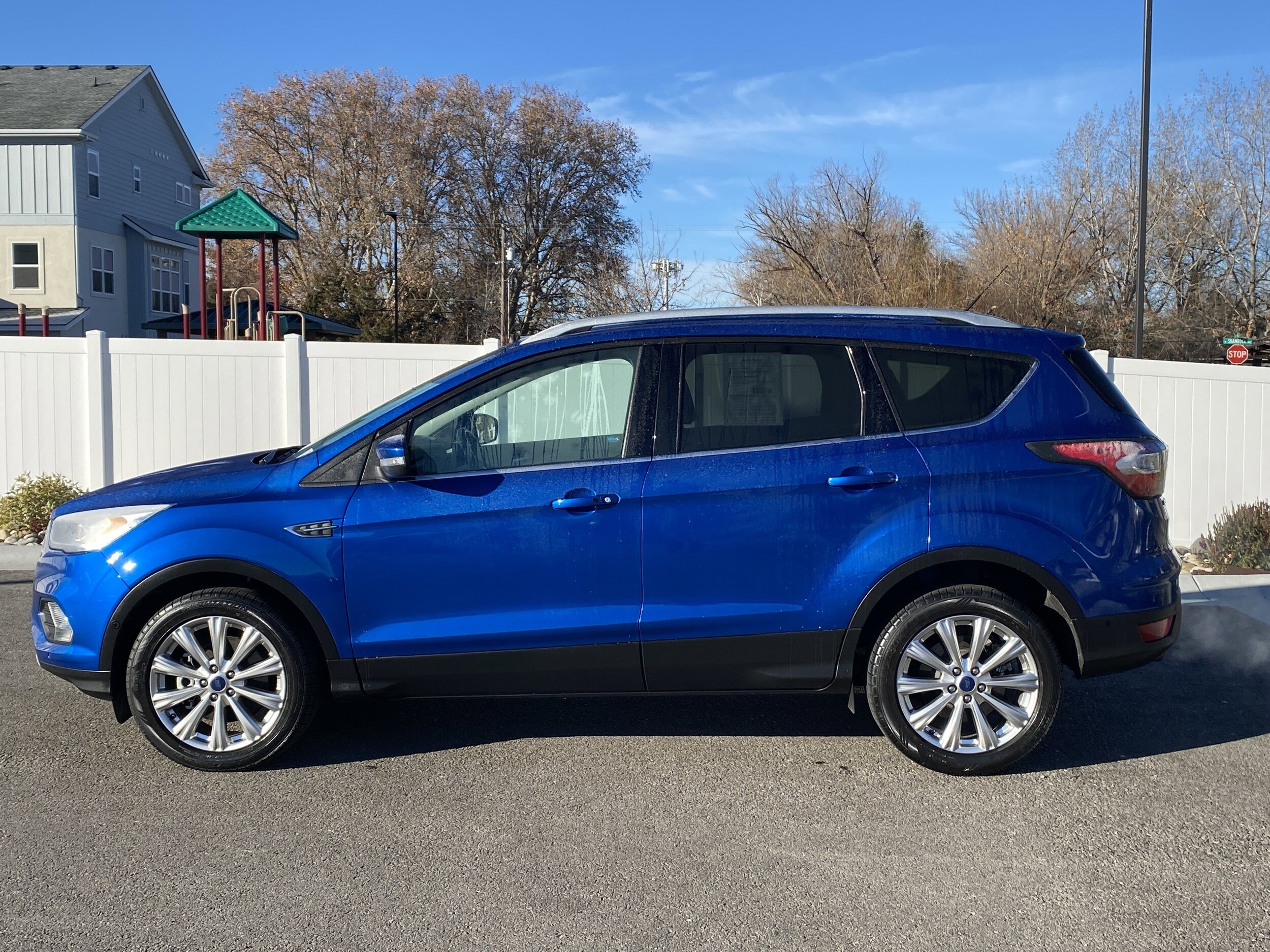 2017 Ford Escape Titanium photo 3