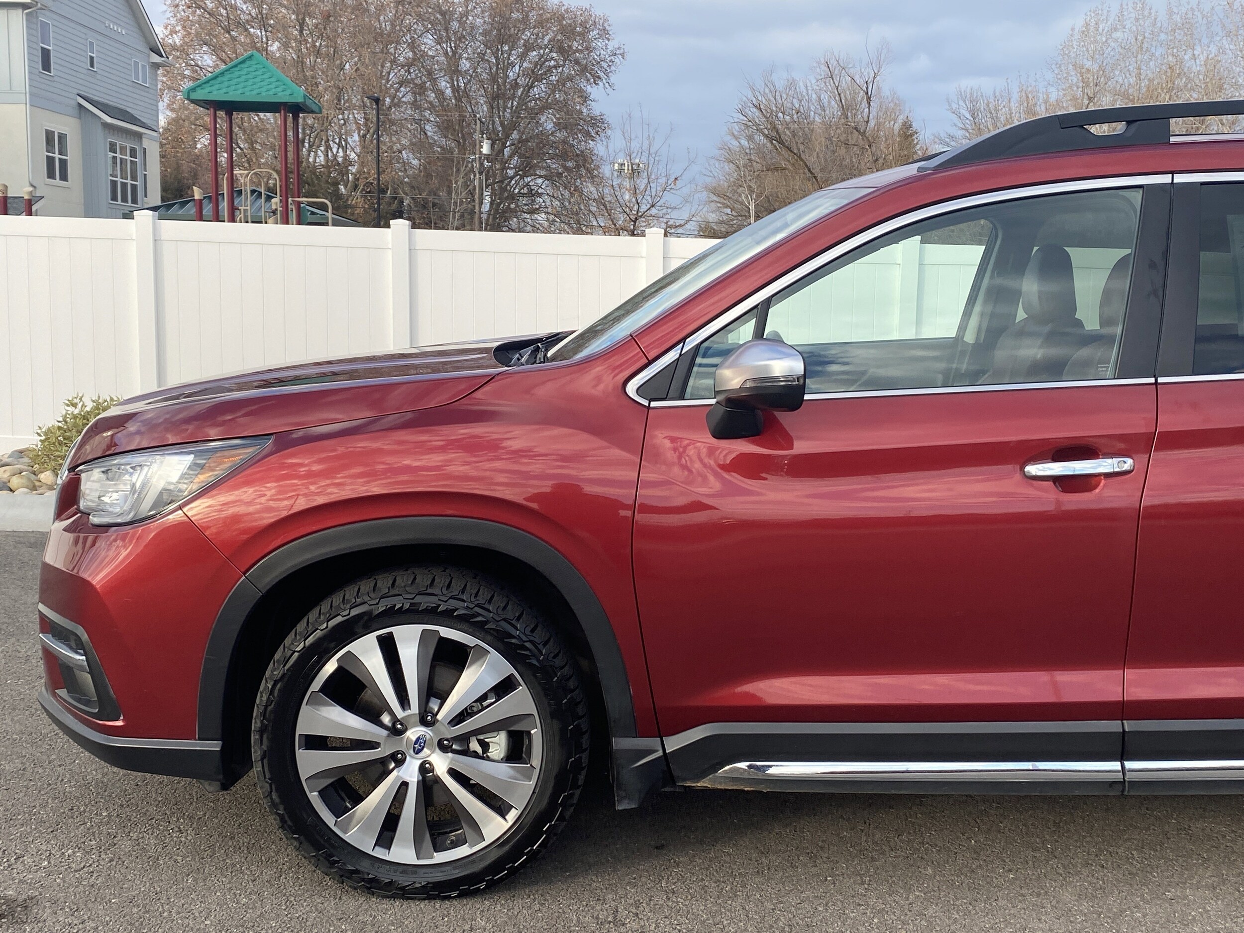 2020 Subaru Ascent Touring photo 2