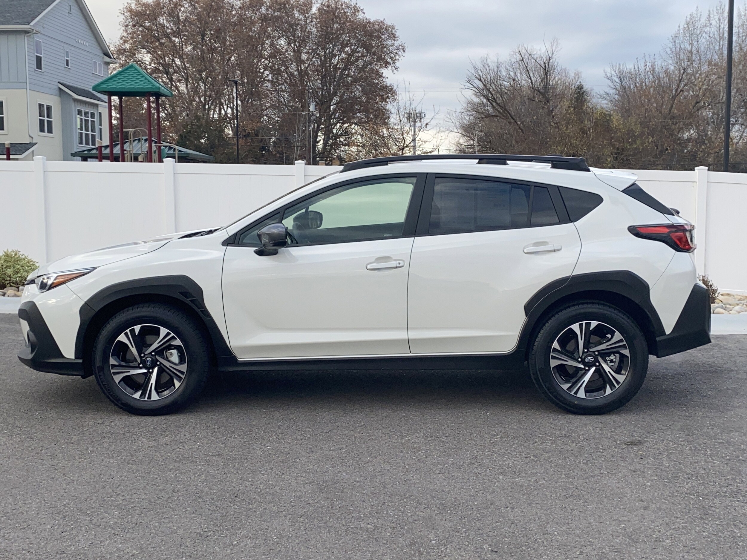2024 Subaru Crosstrek Premium photo 2
