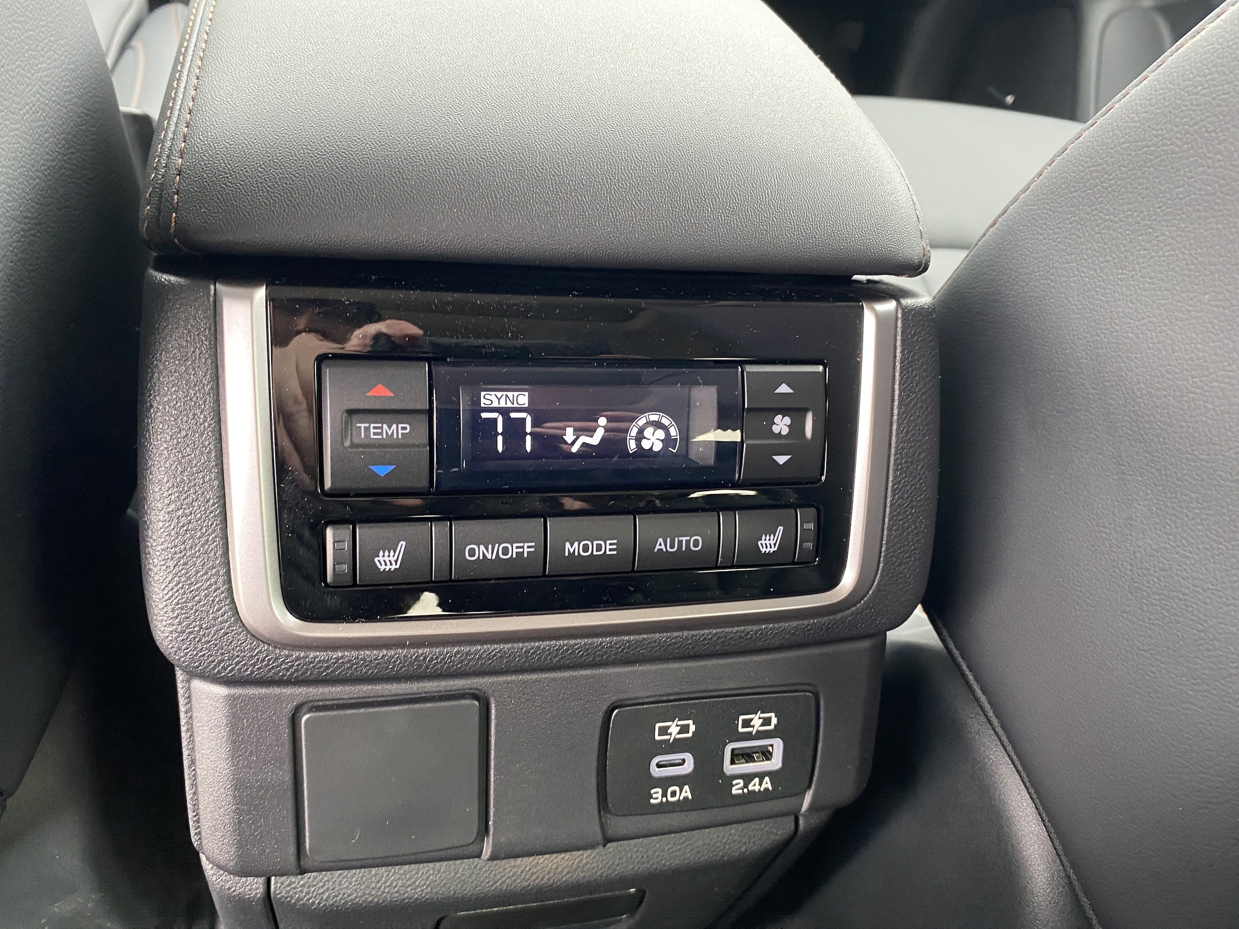 2026 Subaru Ascent Limited Bronze Edition - Photo 35
