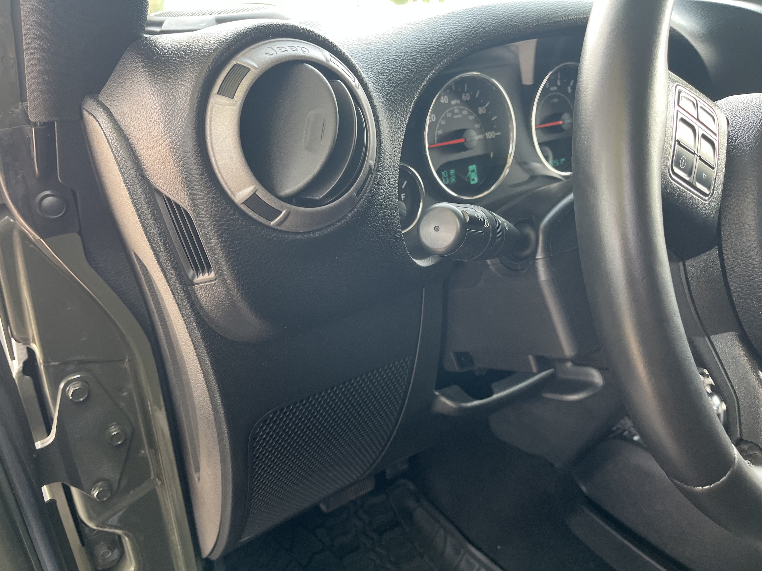 2015 Jeep Wrangler Sport - Photo 15