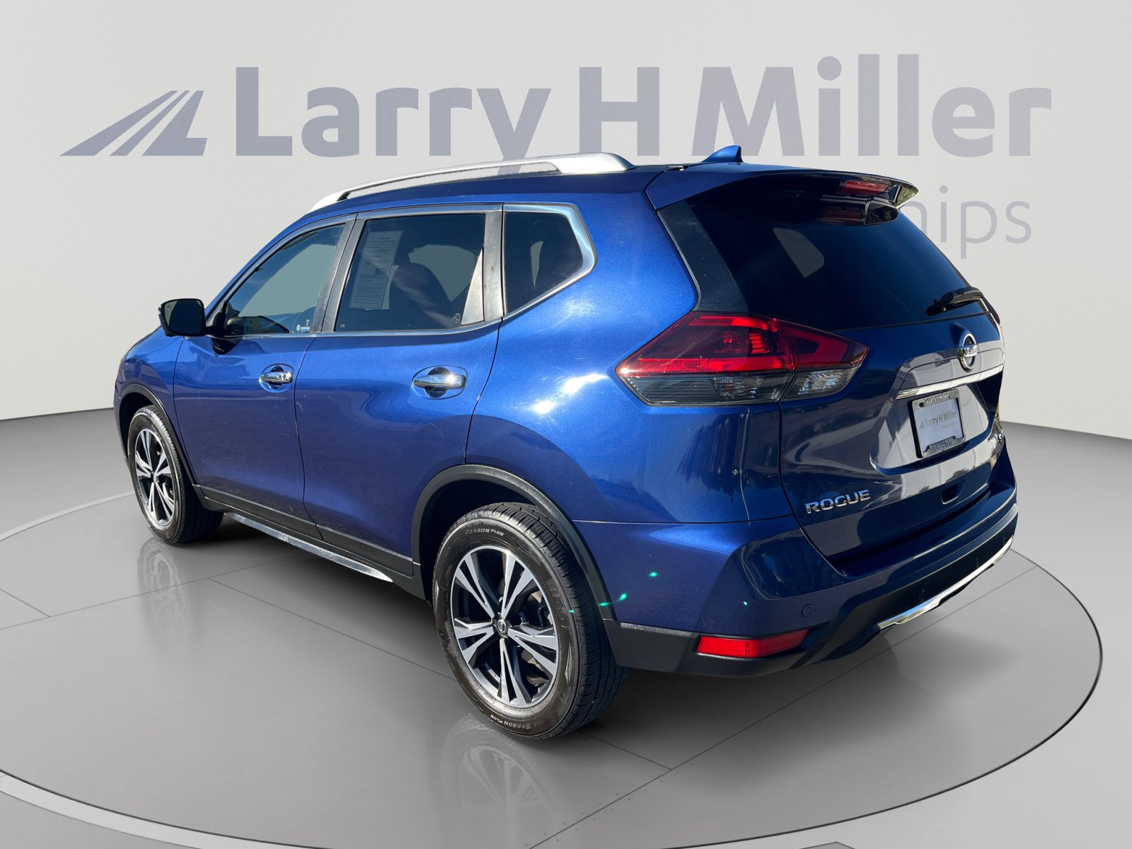 Used 2019 Nissan Rogue SV SUV