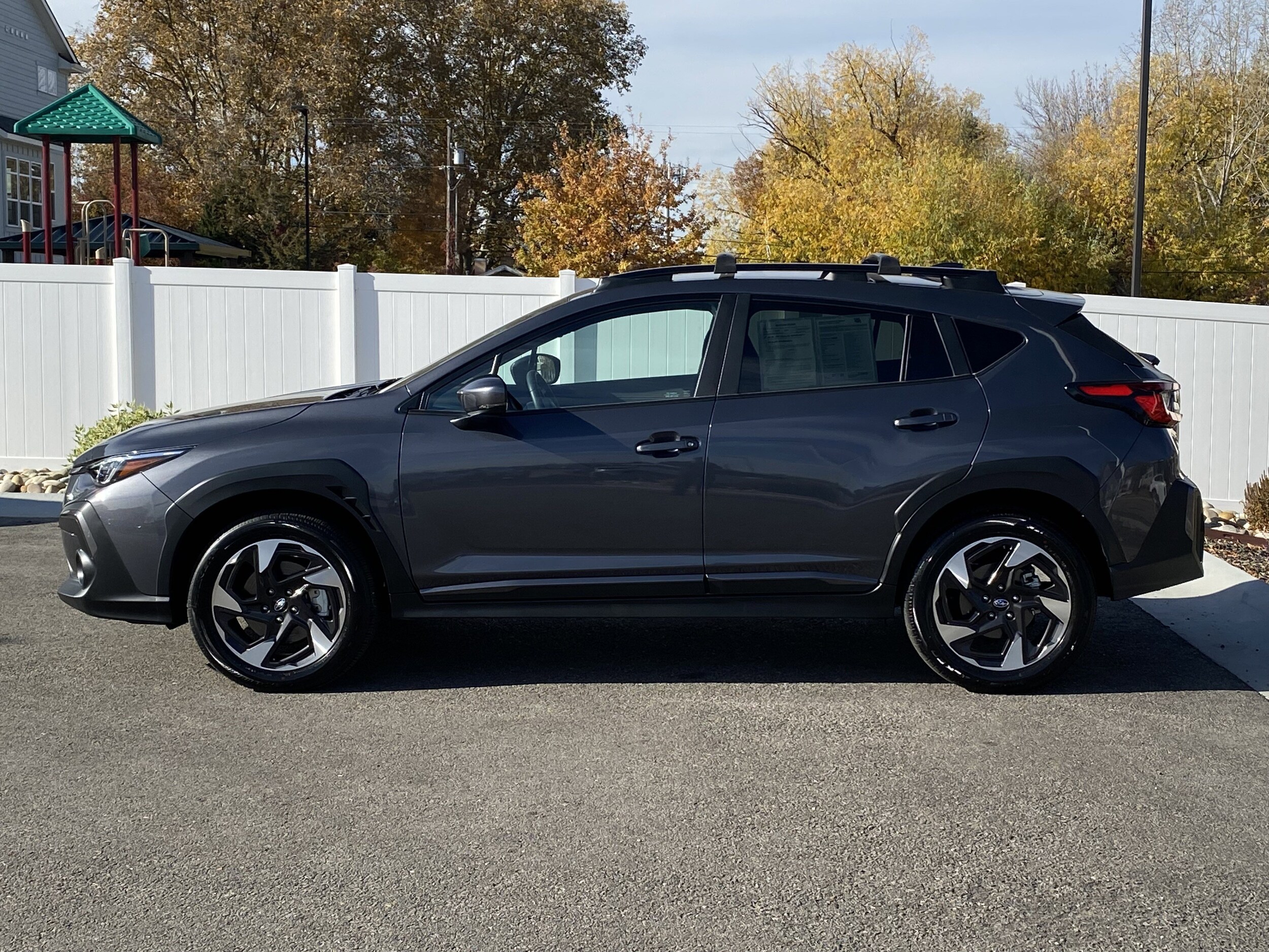 2025 Subaru Crosstrek Limited photo 2