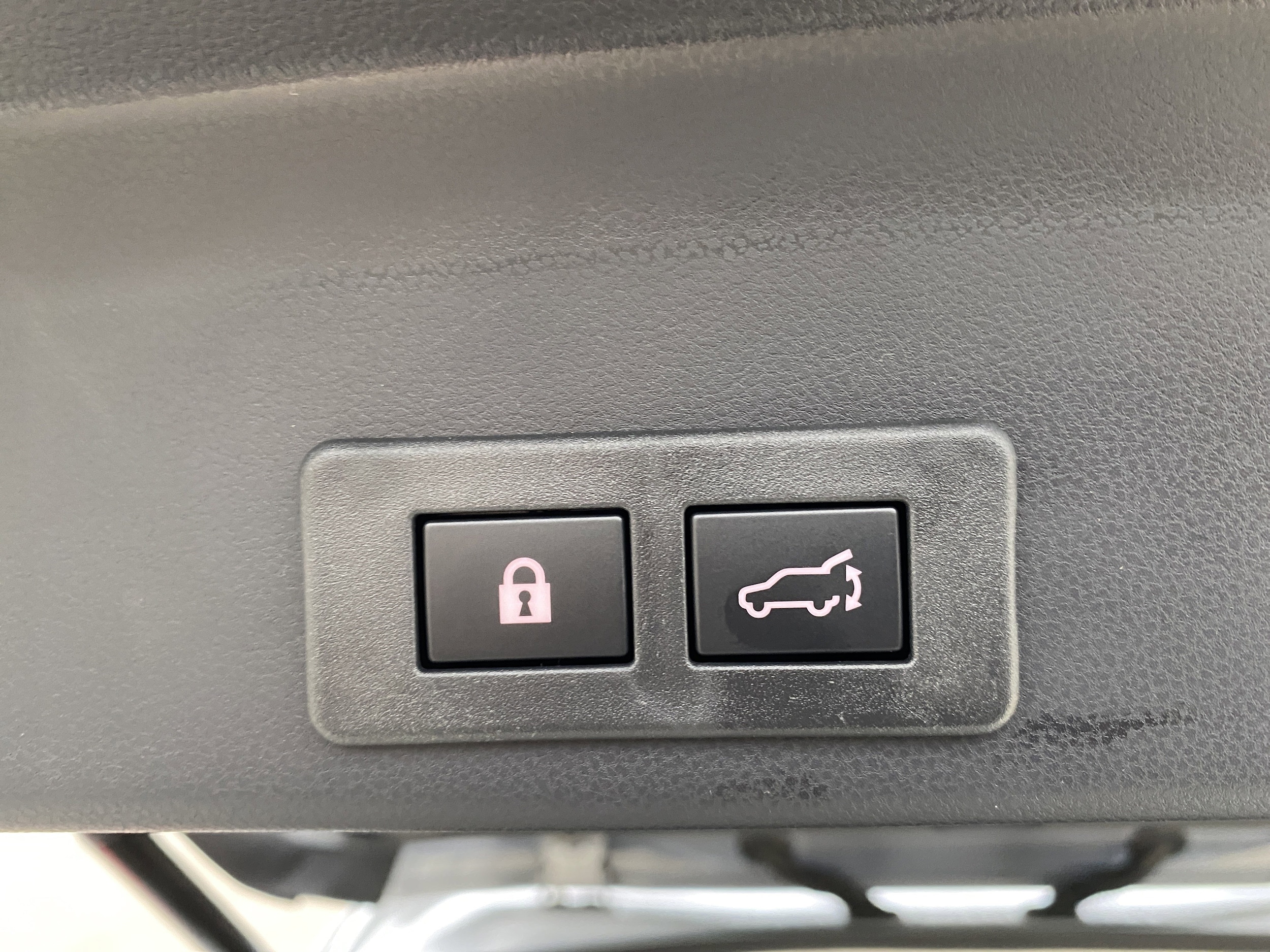 2026 Subaru Ascent Touring - Photo 38