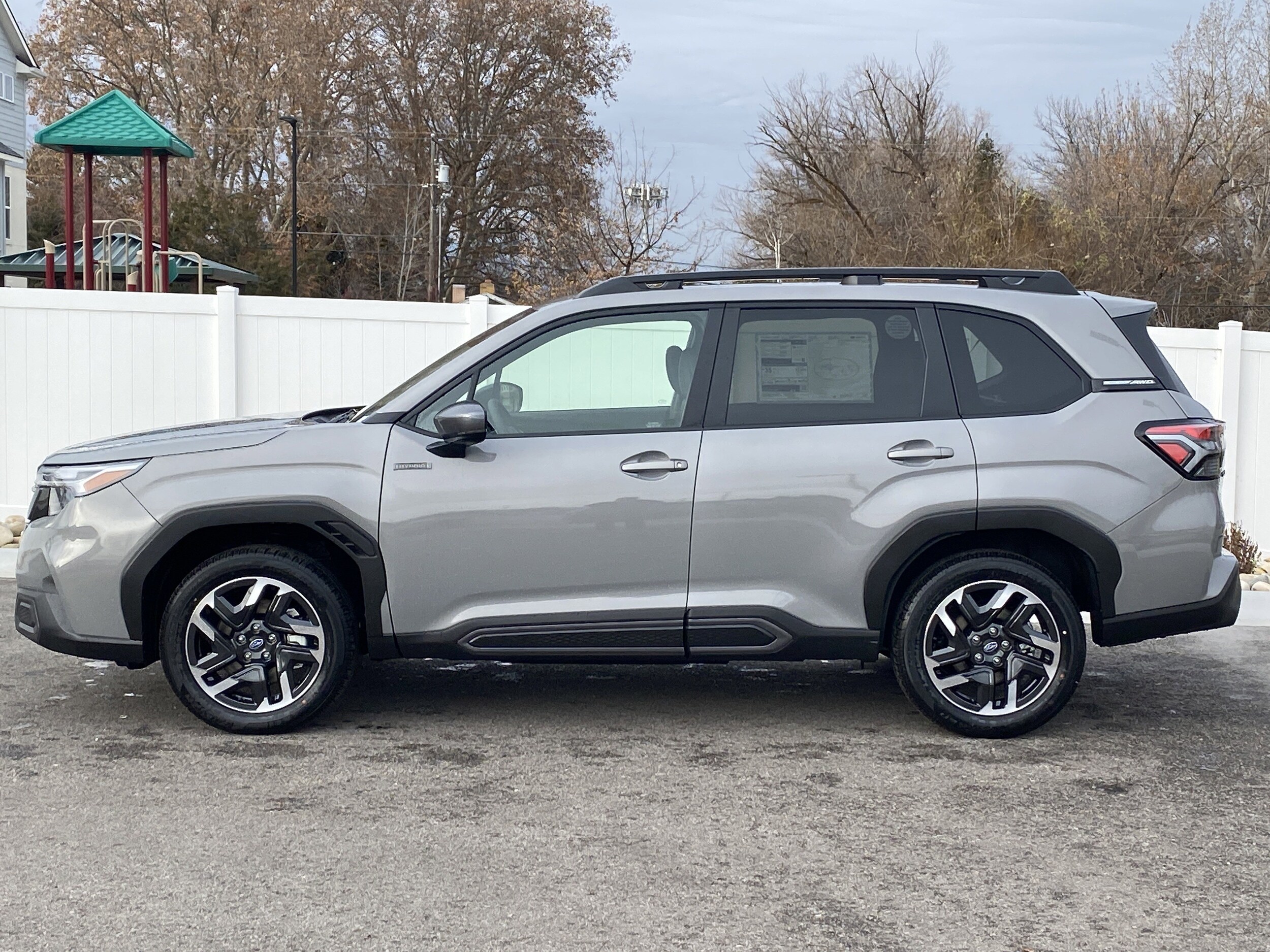 2025 Subaru Forester Limited photo 3