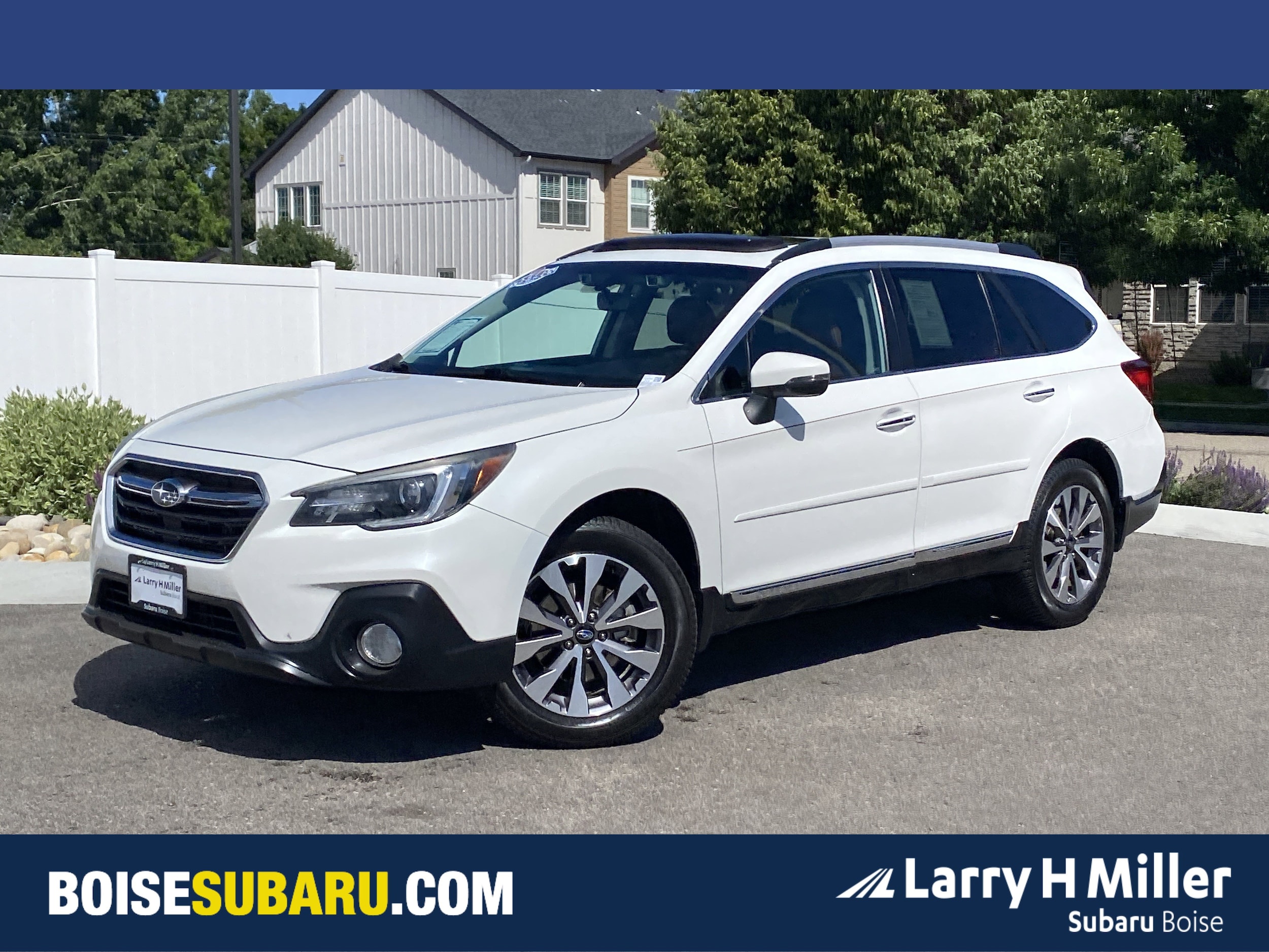 2019 Subaru Outback 2.5i Touring's photo
