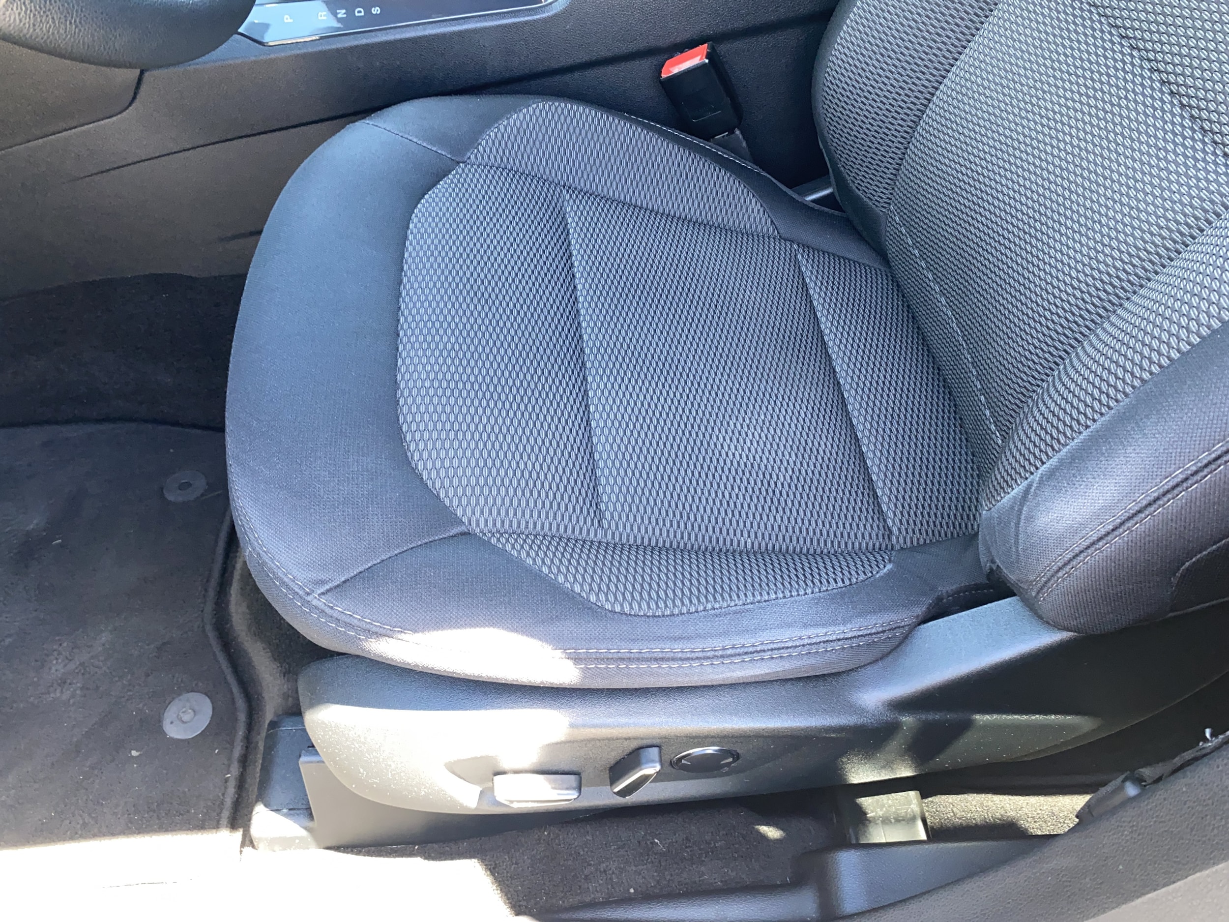 2018 Ford Explorer XLT - Photo 30