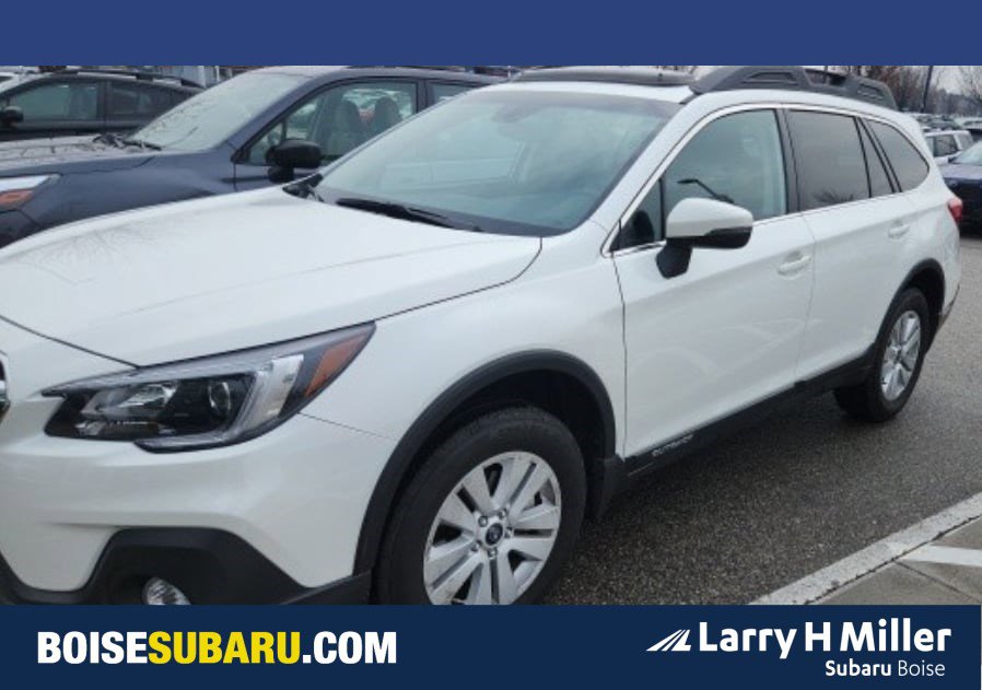 2018 Subaru Outback Premium's photo