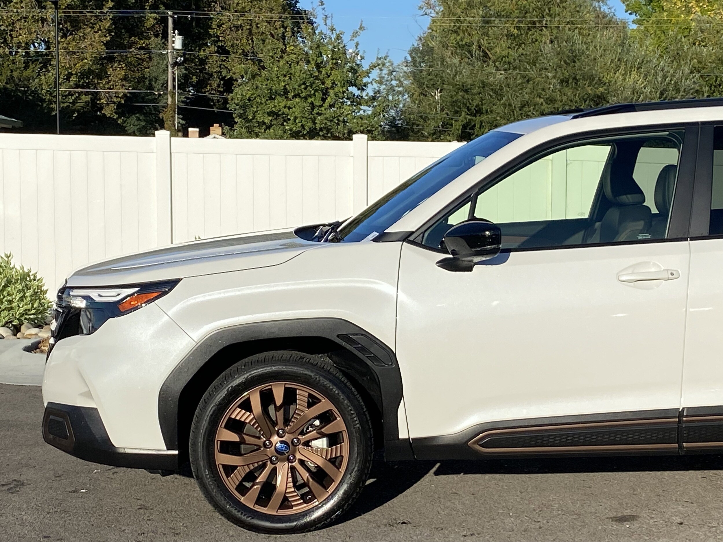2025 Subaru Forester Sport photo 2