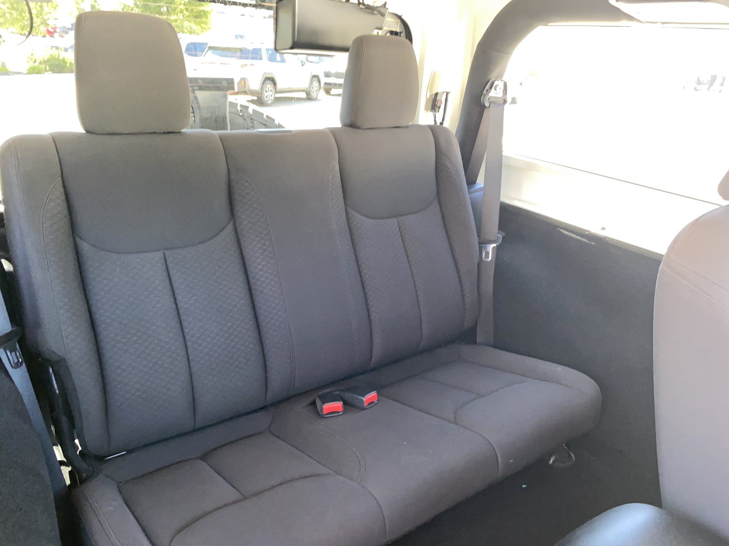 2015 Jeep Wrangler Sport - Photo 21