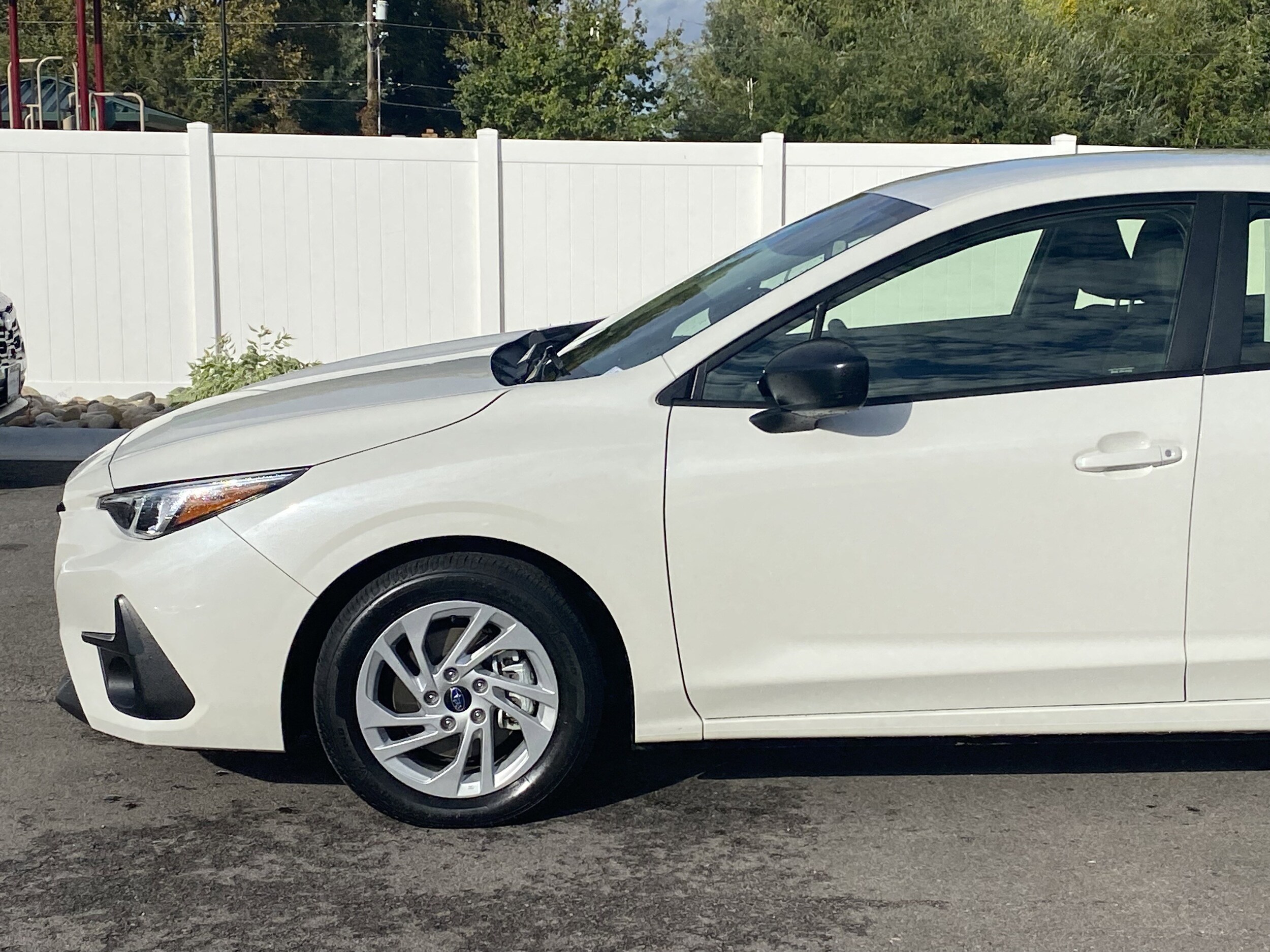 2024 Subaru Impreza Base photo 2