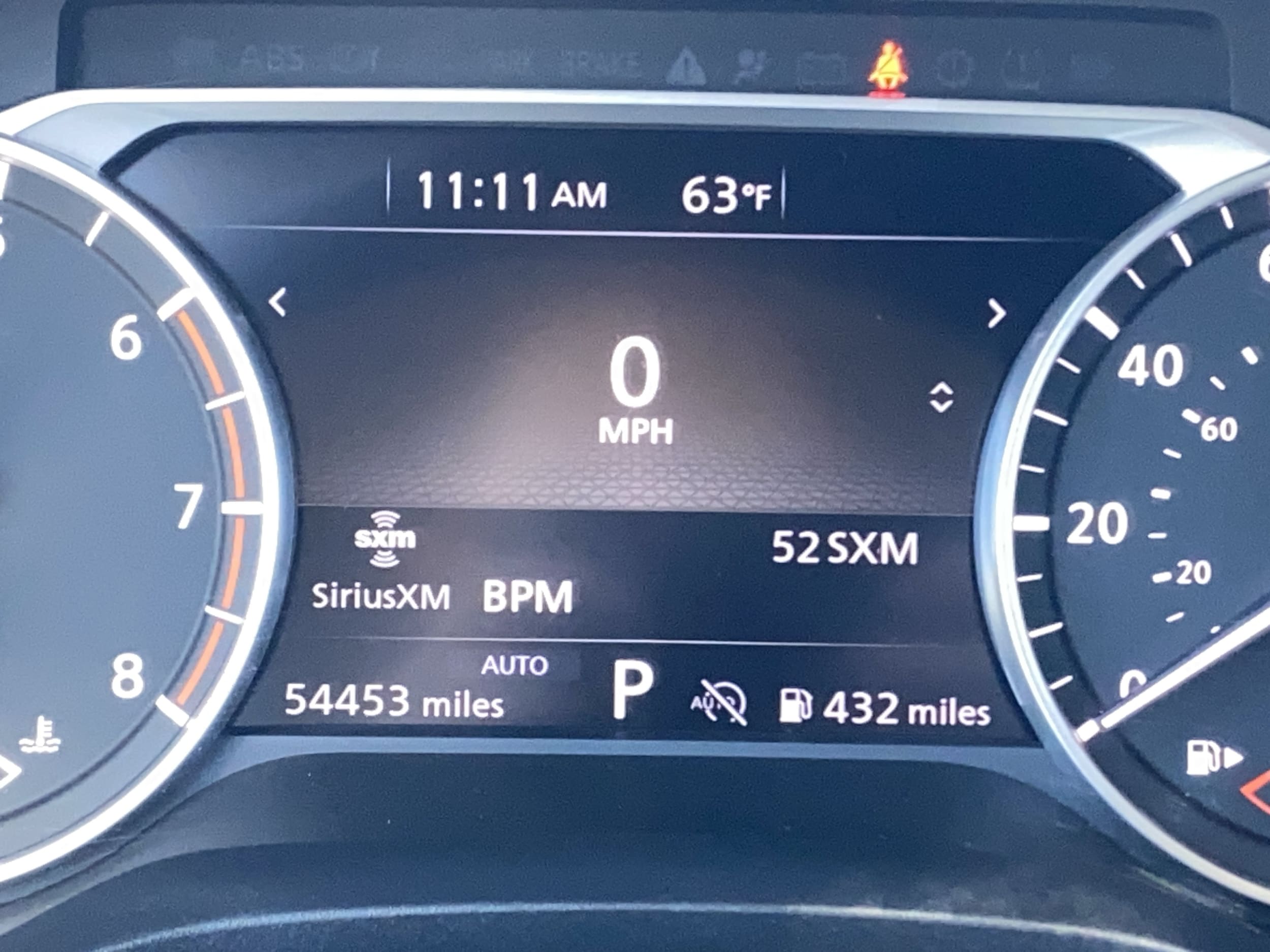 2024 Nissan Rogue SV - Photo 13