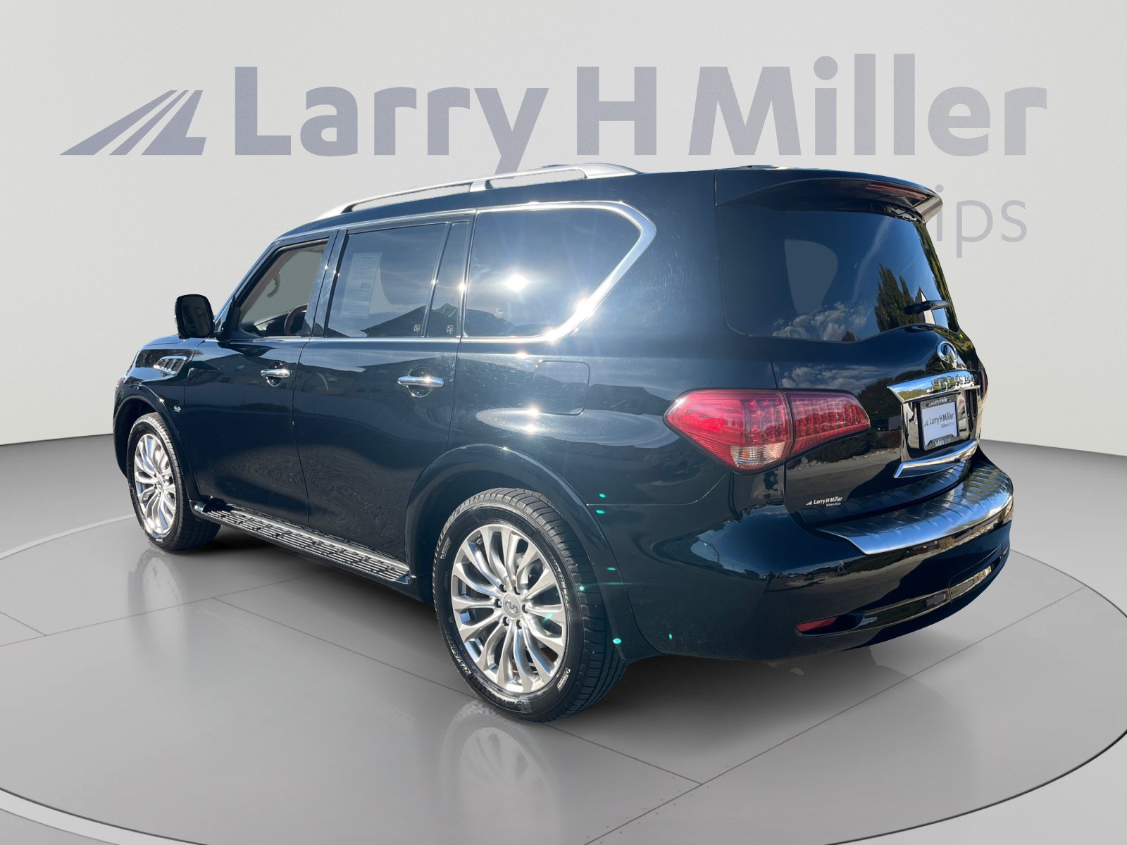 Used 2017 INFINITI QX80 SUV