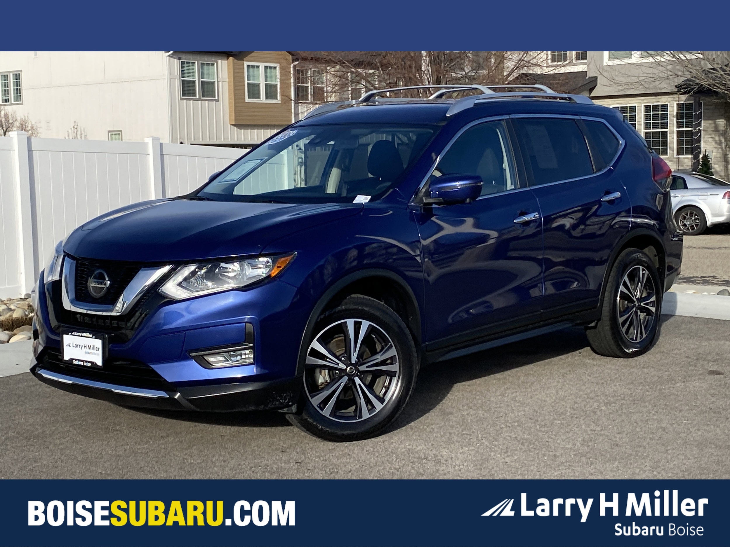 2019 Nissan Rogue SV's photo