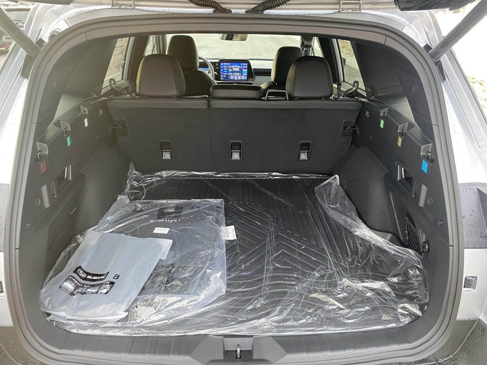 2026 Subaru Outback Limited - Photo 19