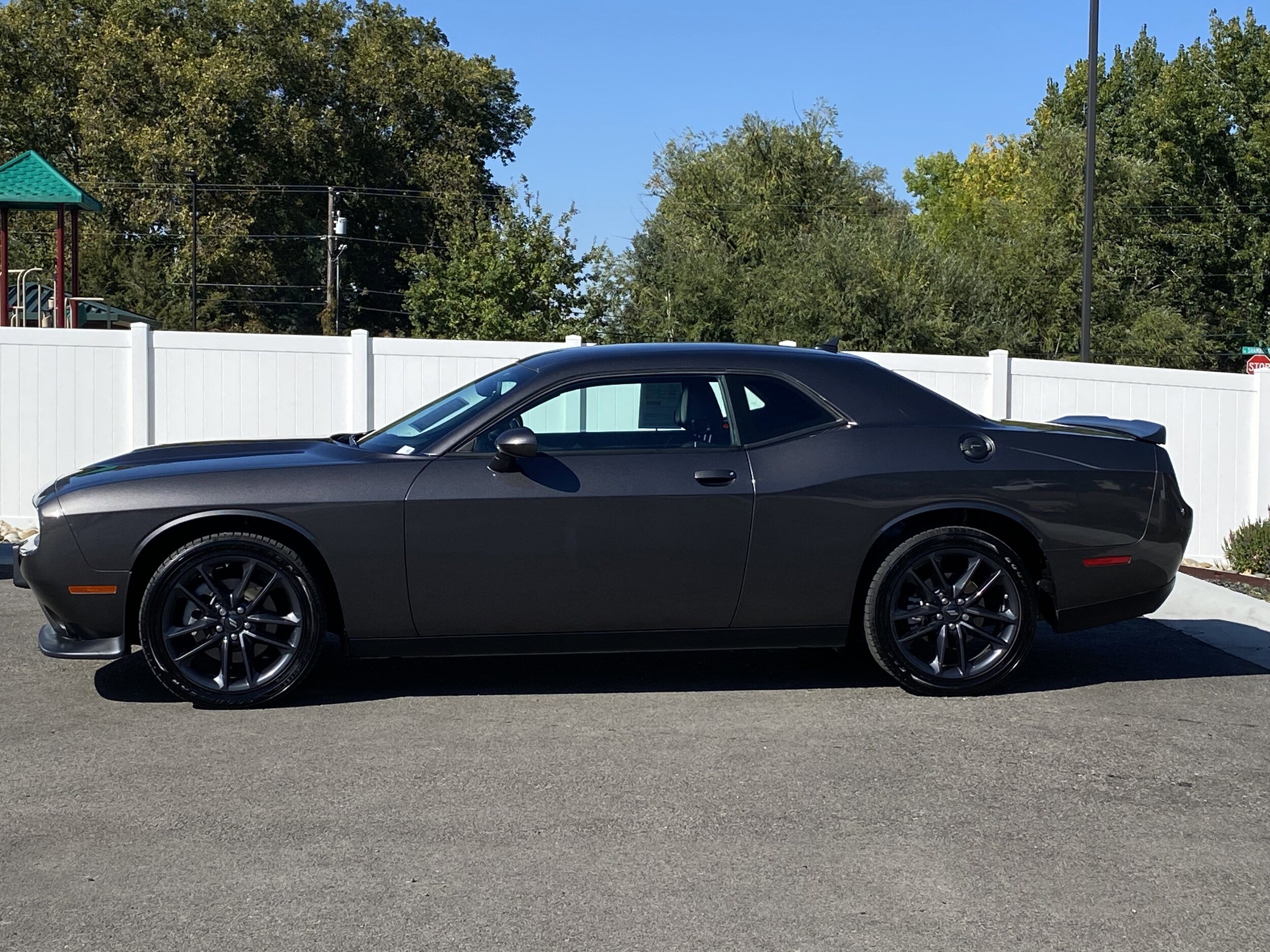 2023 Dodge Challenger GT photo 3