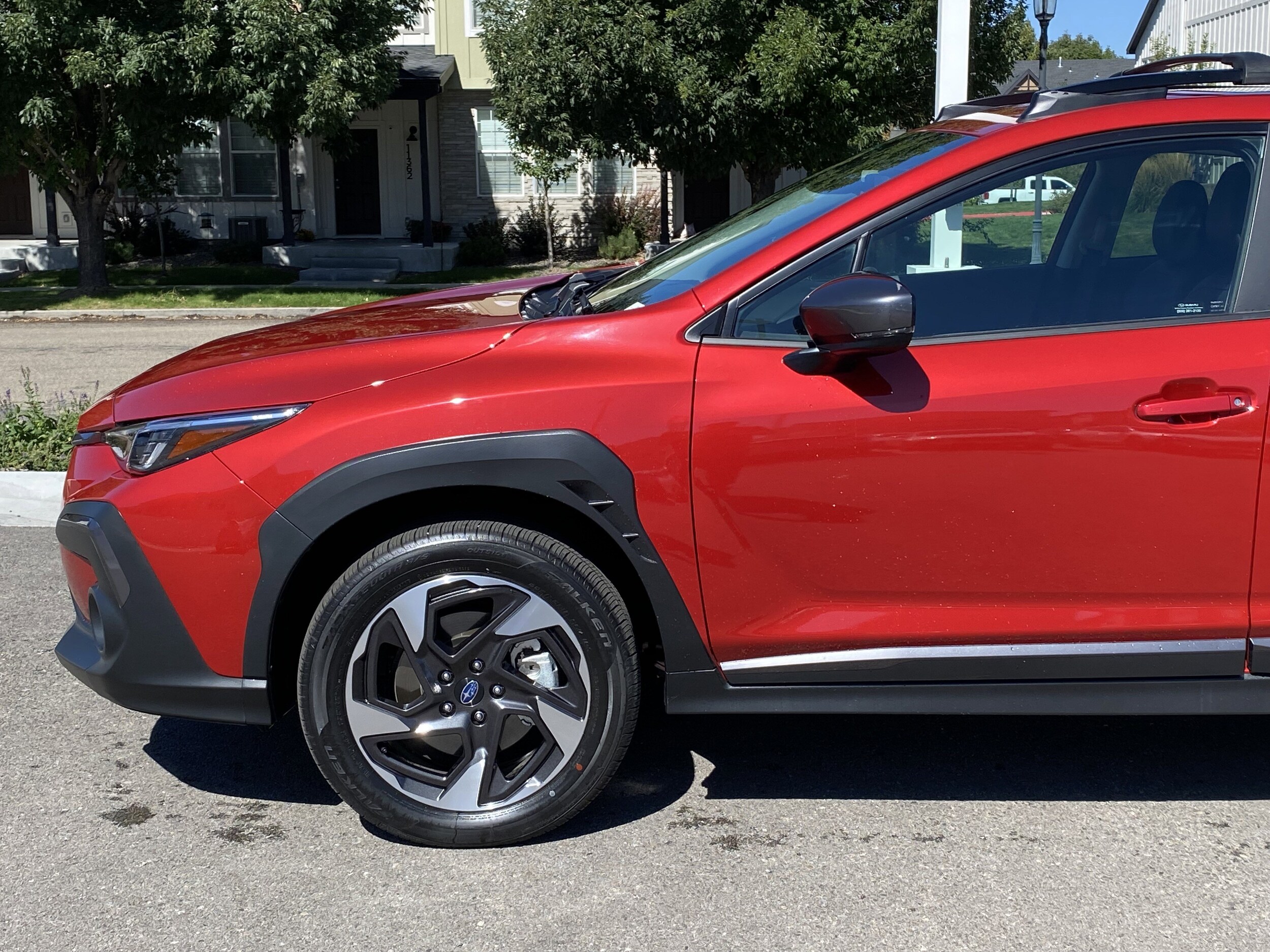 2025 Subaru Crosstrek Limited photo 2