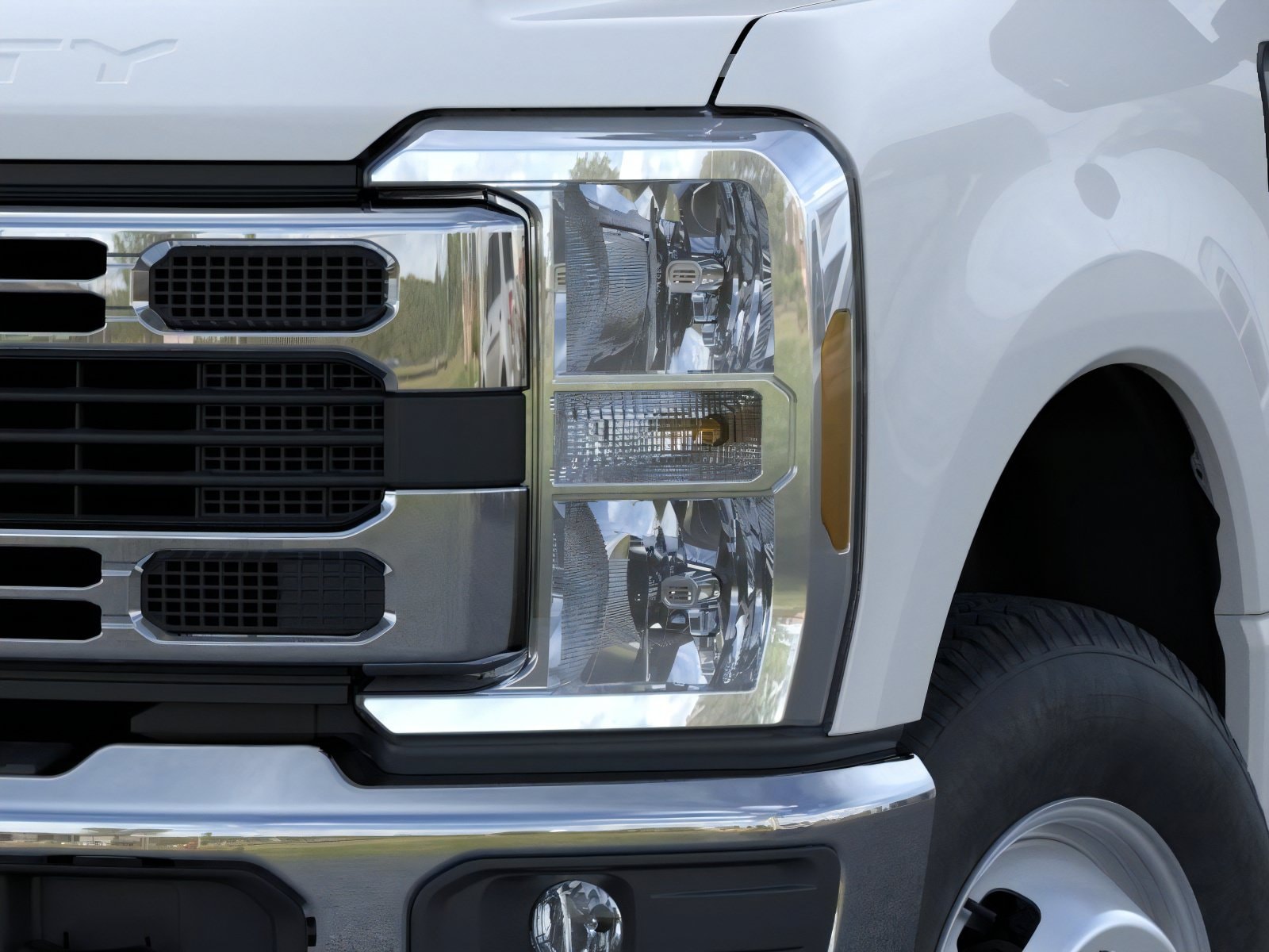 2025 Ford F-350 Super Duty Chassis Cab XL - Photo 19