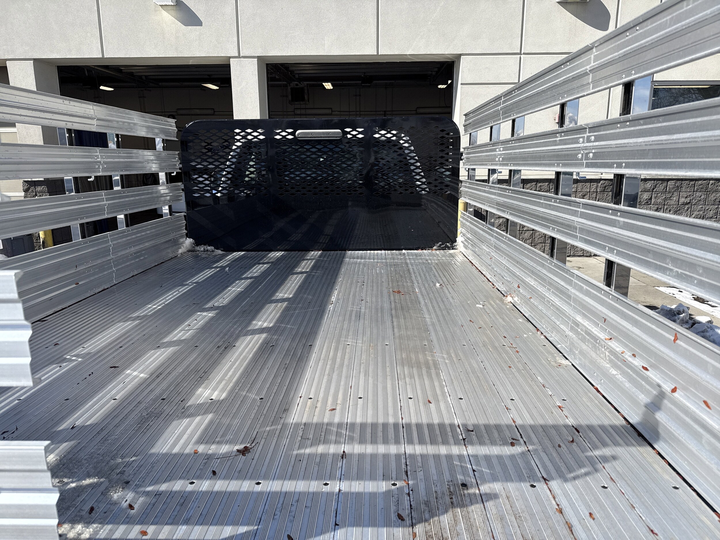 2025 Ford F-350 Super Duty Chassis Cab XL - Photo 28