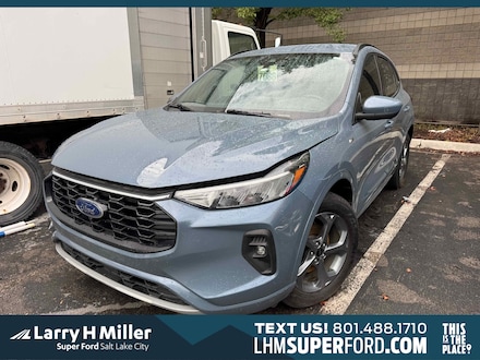 2023 Ford Escape ST-Line Select SUV