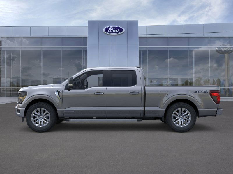 2025 Ford F-150 XLT photo 4
