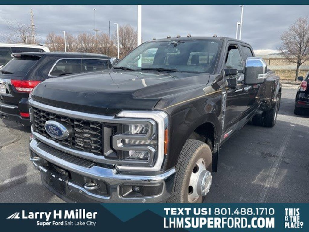 Used 2024 Ford F-350 King Ranch Truck Crew Cab