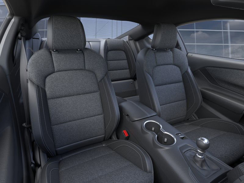 2025 Ford Mustang GT photo 4