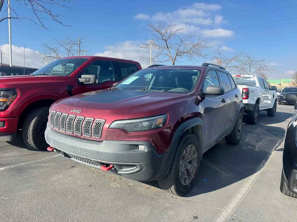 Used 2021 Jeep Cherokee Trailhawk SUV