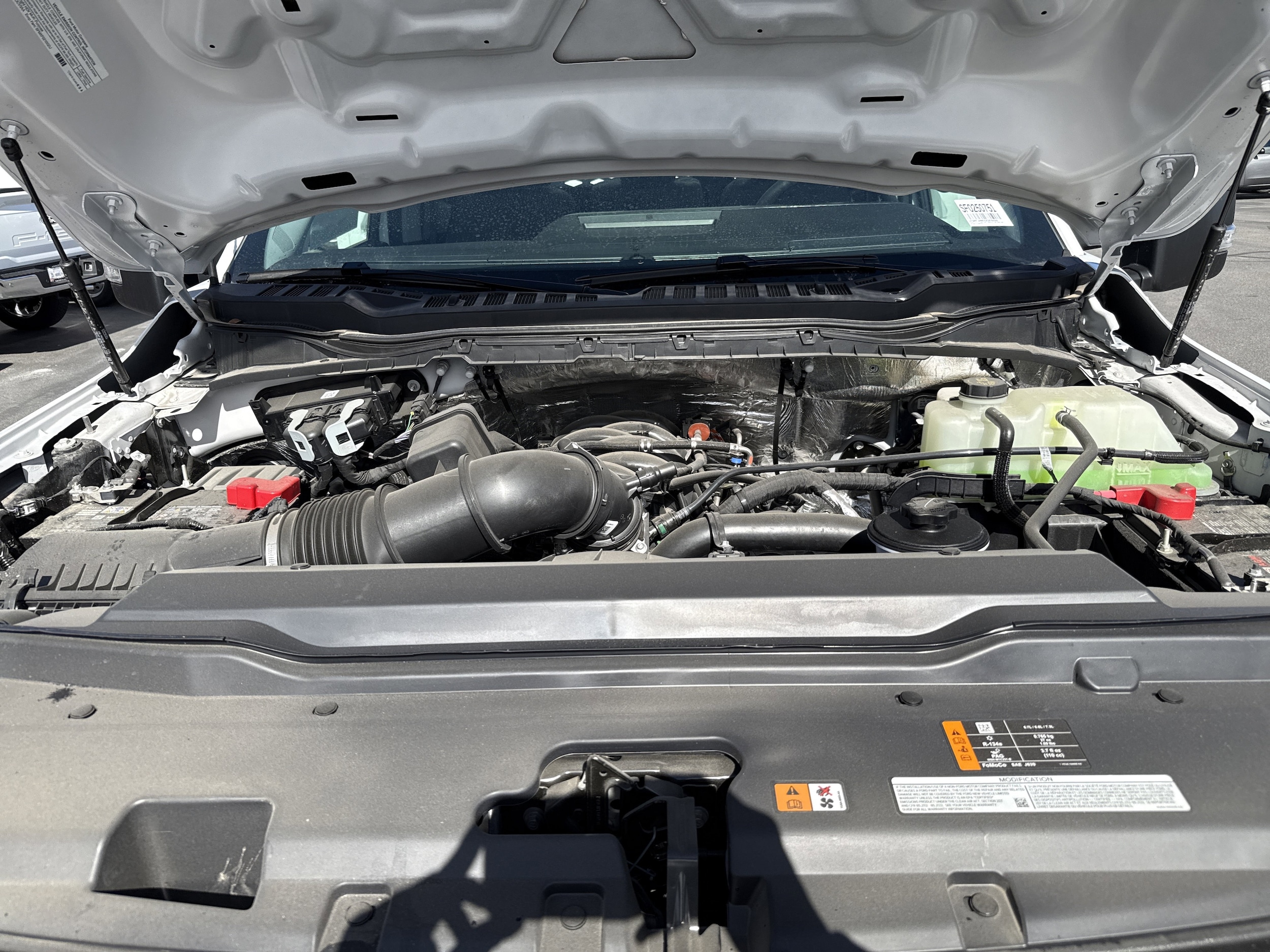 2025 Ford F-350 Super Duty Chassis Cab XL - Photo 29