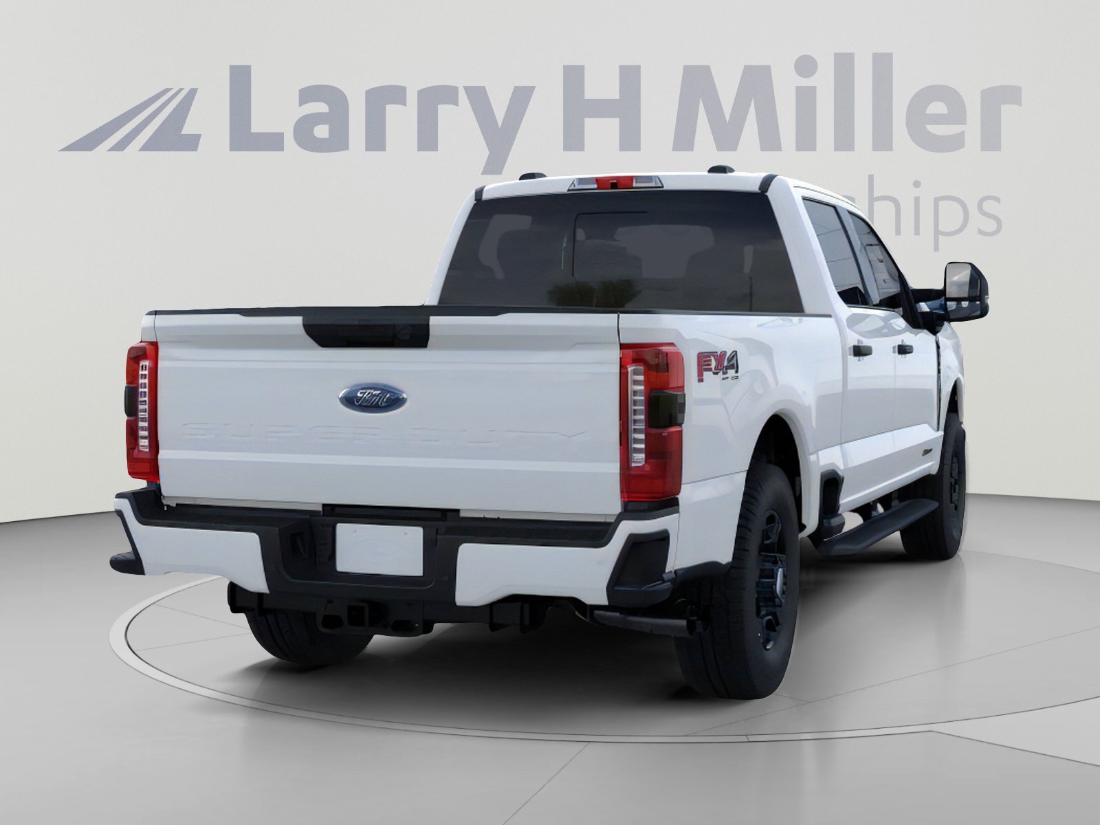 2026 Ford F-350 Super Duty XL - Photo 9