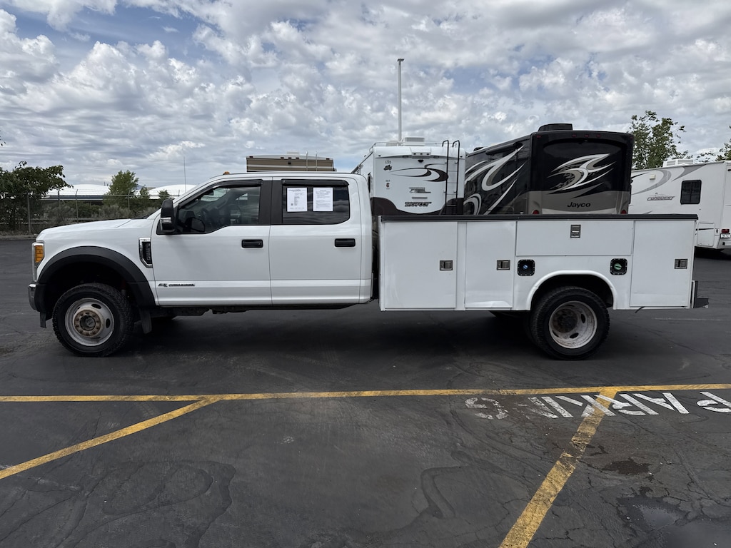 Used 2017 Ford F-550 Chassis XL Truck Crew Cab