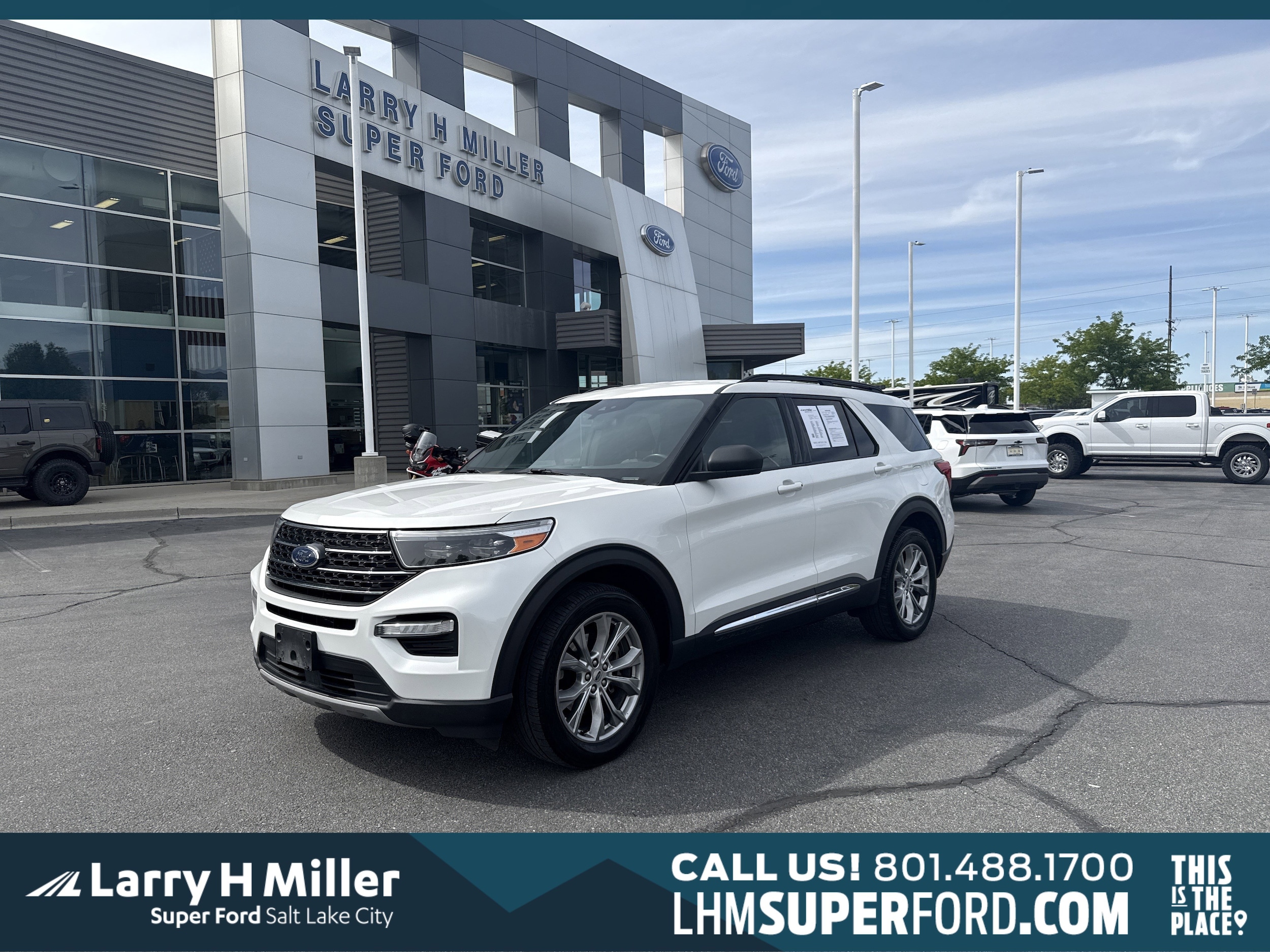 2020 Ford Explorer XLT 4WD's photo