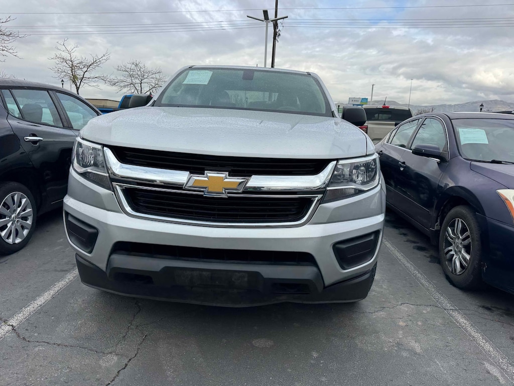 Used 2015 Chevrolet Colorado 4WD WT Crew Cab Short Bed Truck