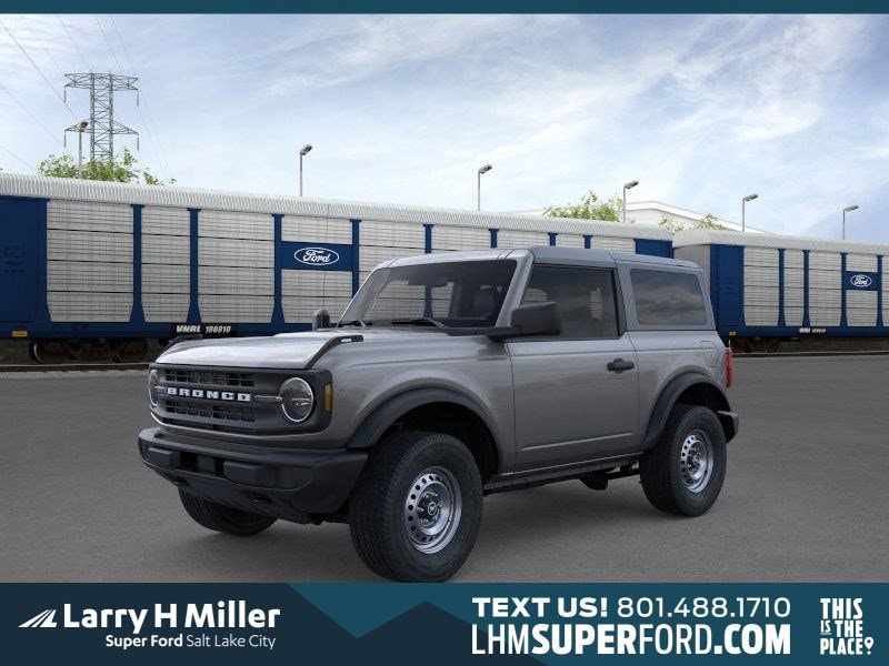 2025 Ford Bronco 2-Door Base's photo