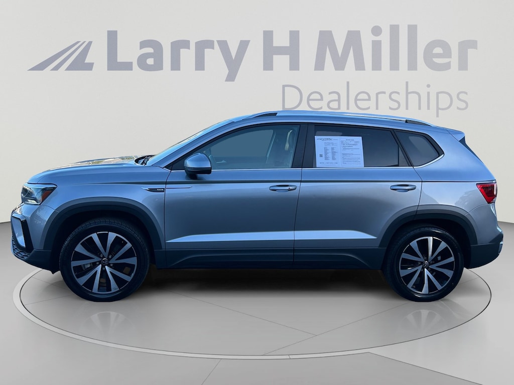 Used 2022 Volkswagen Taos SE SUV