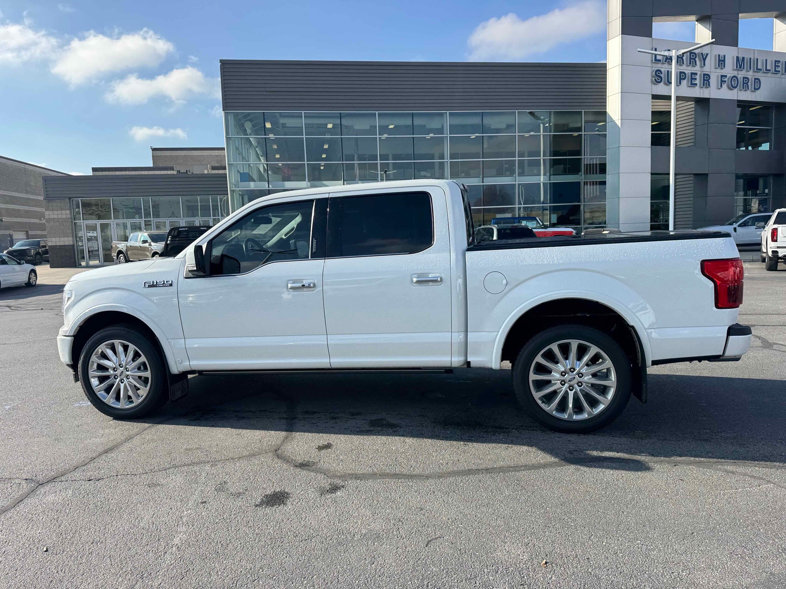2020 Ford F-150 Limited photo 2