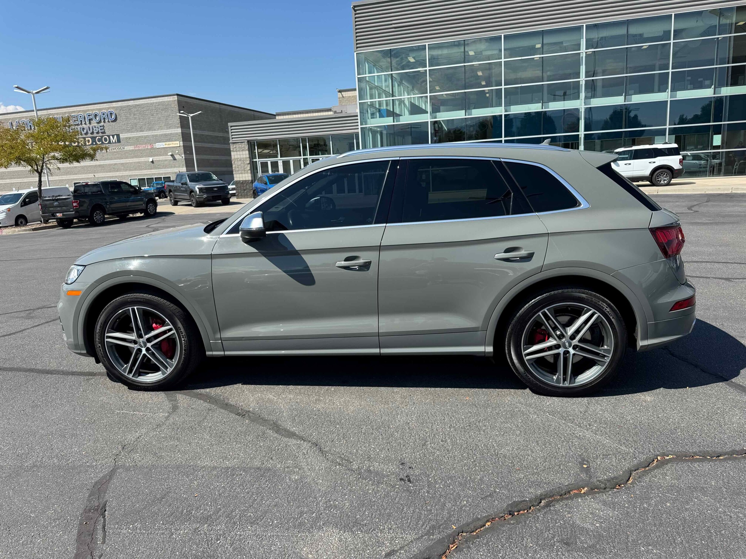 2019 Audi SQ5 Premium Plus photo 2