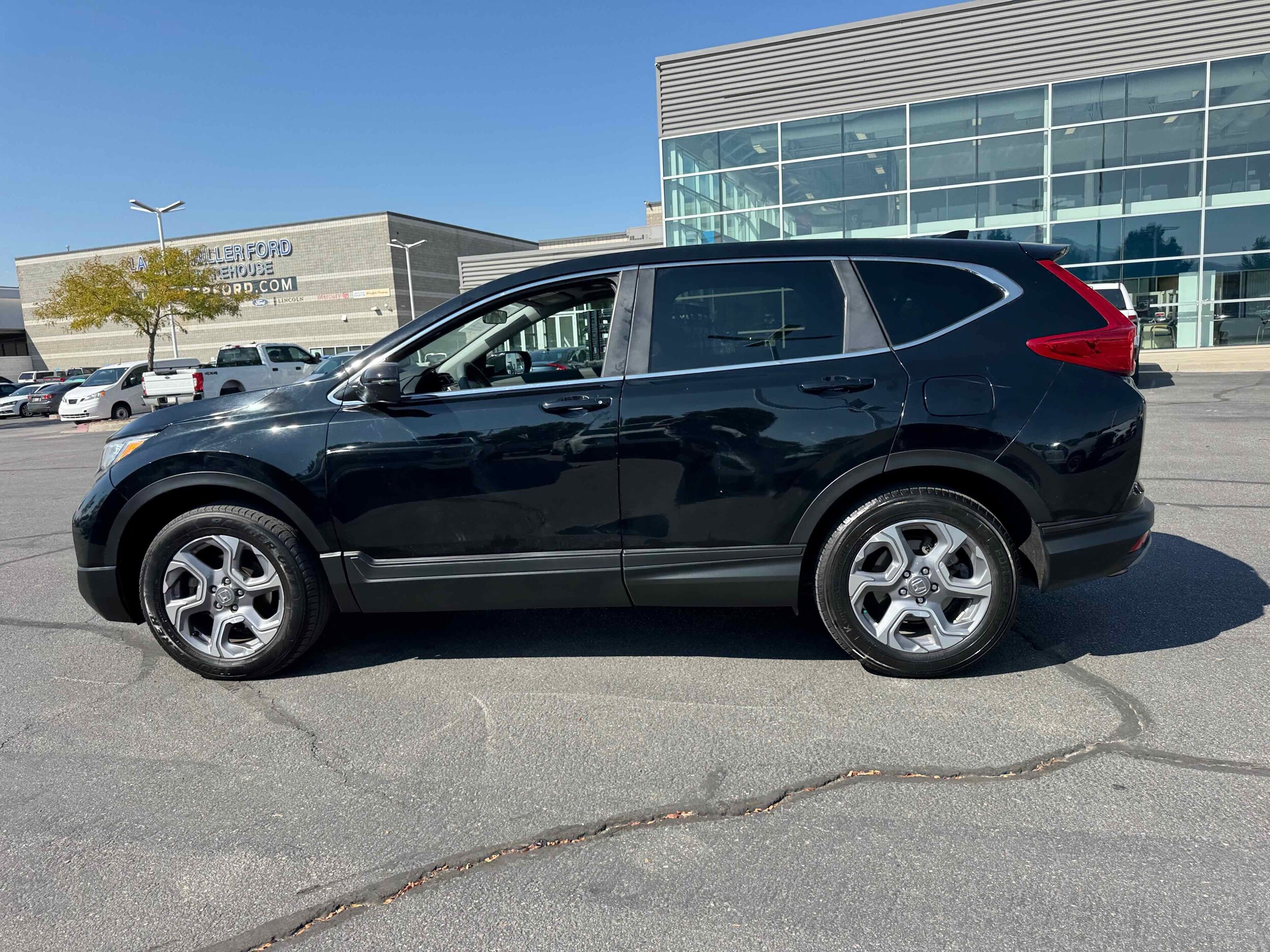 2019 Honda CR-V EX photo 4