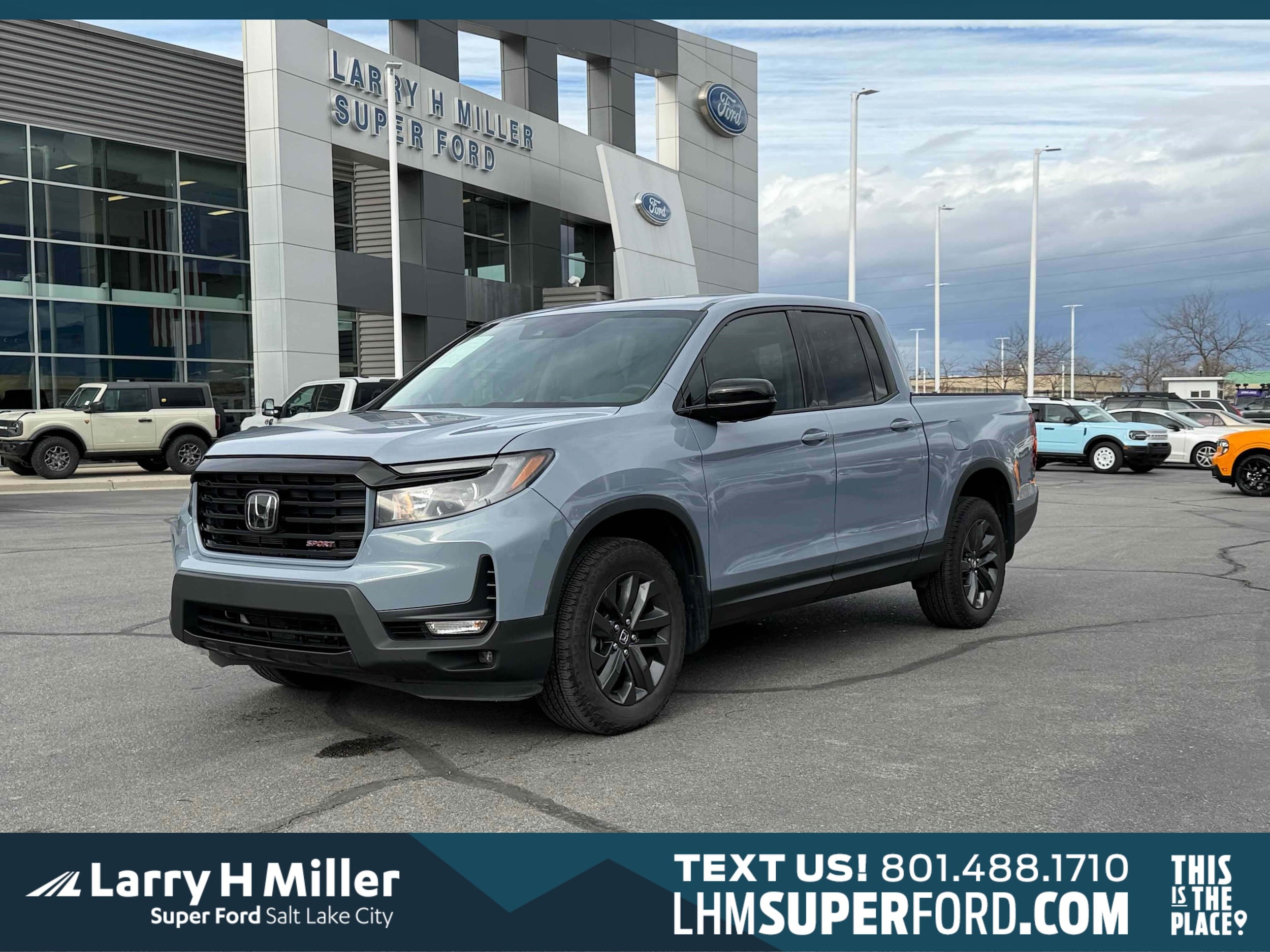 2023 Honda Ridgeline Sport's photo