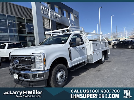 2025 Ford F-350 Chassis XL TRUCK