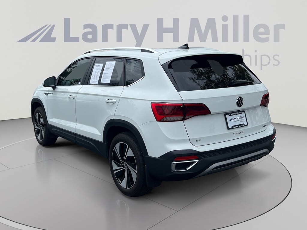 Used 2024 Volkswagen Taos SE SUV