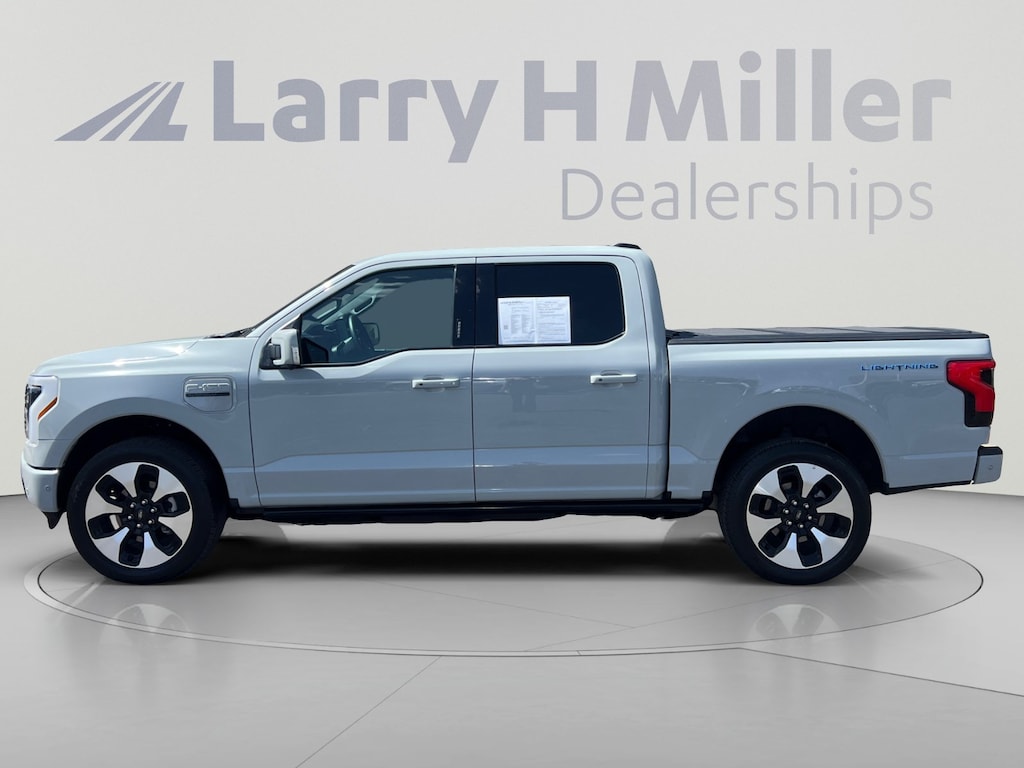 Used 2023 Ford F-150 Lightning Platinum Truck SuperCrew Cab