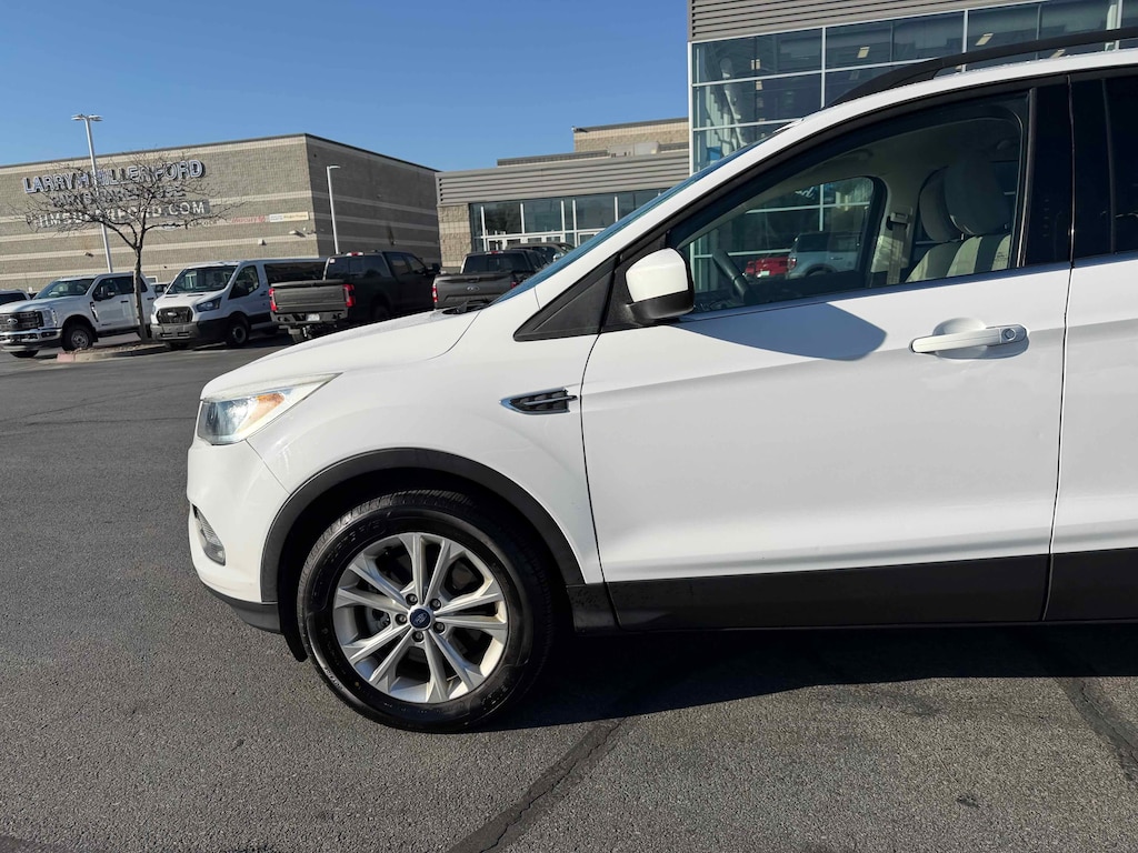 Used 2018 Ford Escape SE SUV