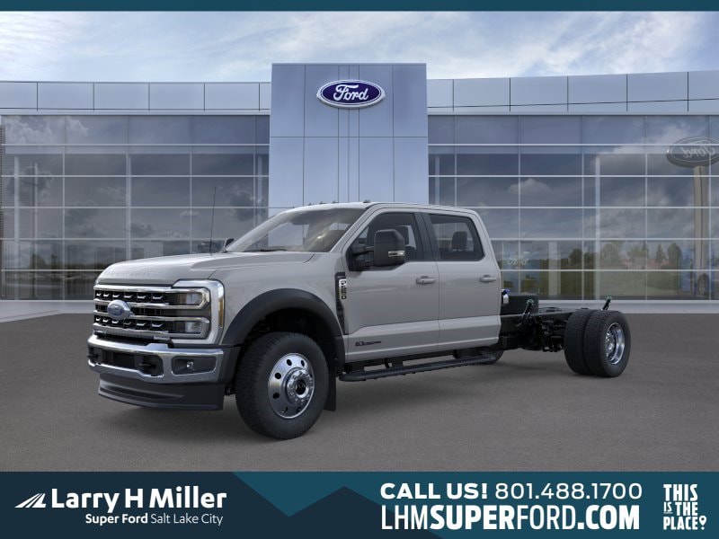 2026 Ford F-550 Lariat 4x4 Crew Cab 203-In DRW's photo