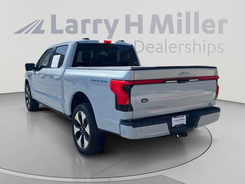 Used 2023 Ford F-150 Lightning Platinum Truck SuperCrew Cab