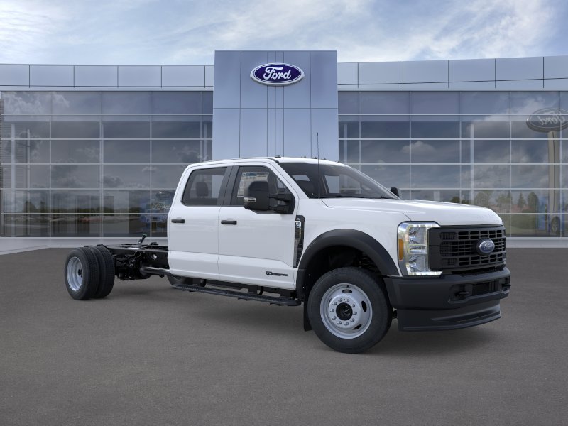 2025 Ford F-550 Super Duty Chassis Cab XL - Photo 8