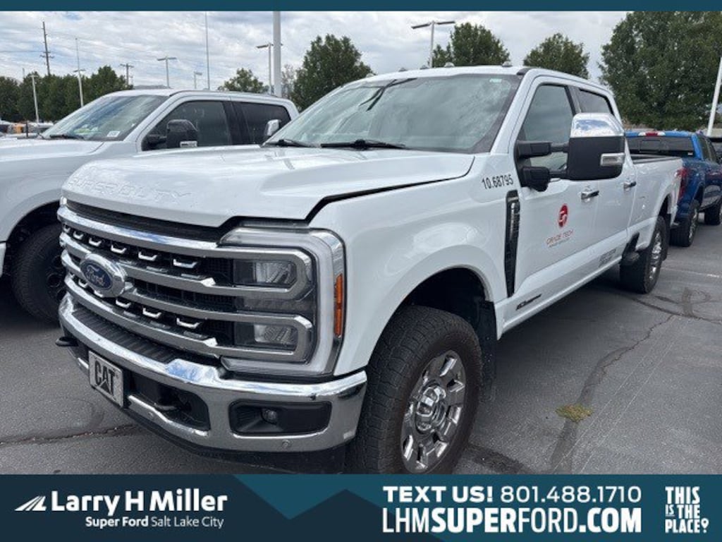 Used 2023 Ford F-350 LARIAT Crew Cab Truck